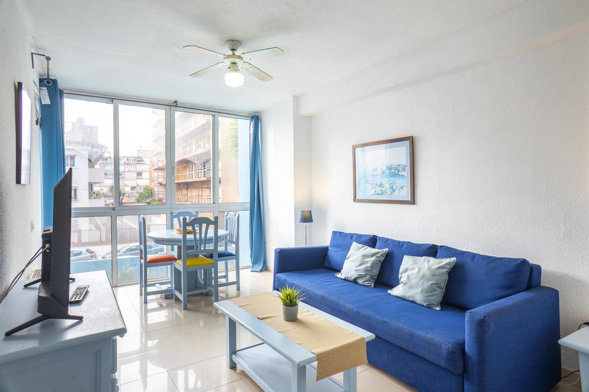 Apartamentos El Velero توريمولينوس المظهر الخارجي الصورة