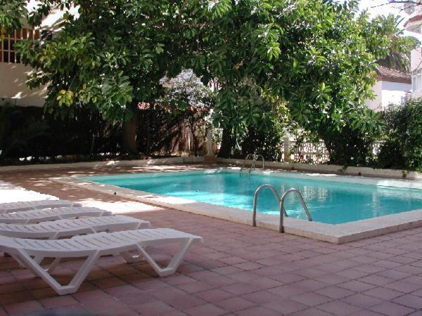 Apartamentos El Velero توريمولينوس المظهر الخارجي الصورة